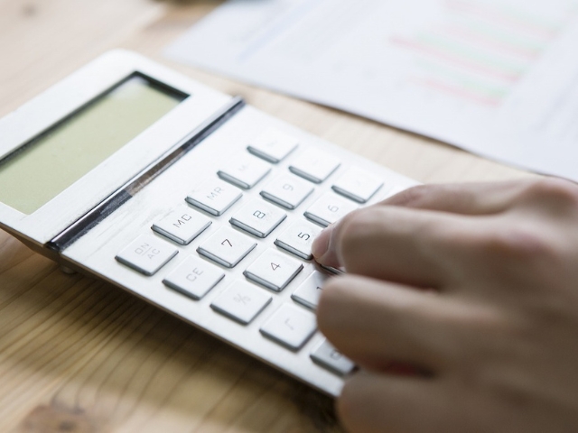 余計な中間マージンをカット コストを抑えた対応が可能