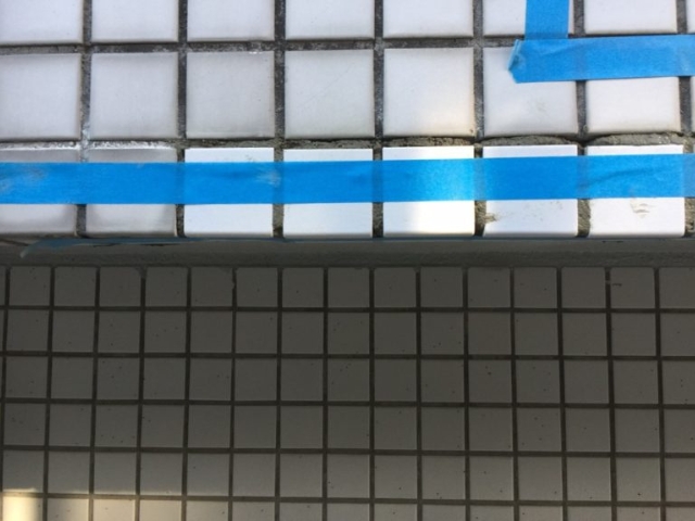 タイルの除去と貼り替え