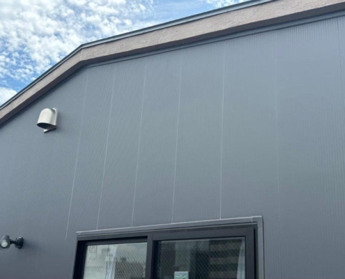 シーリング工事後の外壁